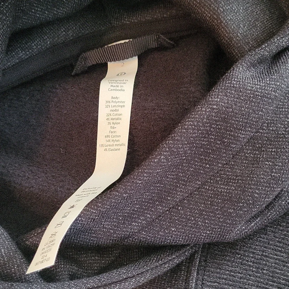 Lululemon Loungeful Cropped Hoodie Spark Black Gray Pullover Shirt
